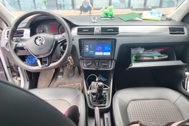 Used Volkswagen Santana 2019 1.5L Manual Comfort Edition China VI Standard Center Console