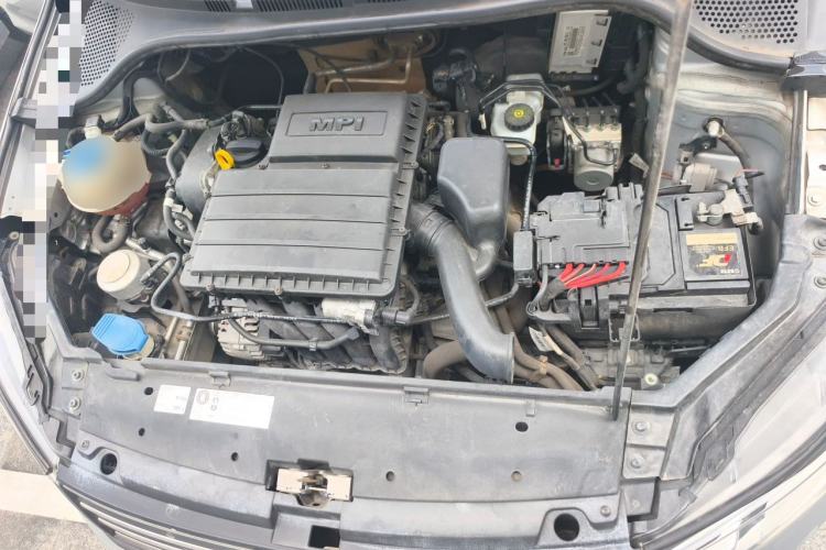 Used Volkswagen Santana 2019 1.5L Manual Comfort Edition China VI Standard Engine Bay