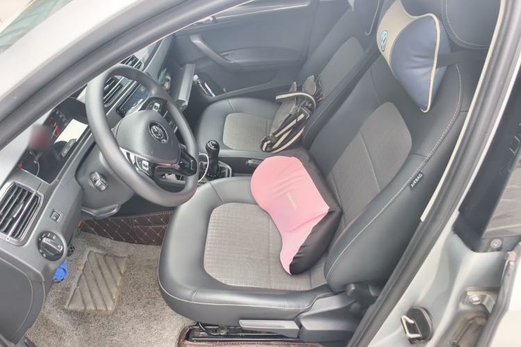 Used Volkswagen Santana 2019 1.5L Manual Comfort Edition China VI Standard Left Front Seat