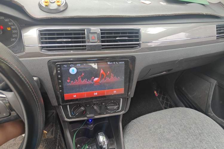 Used Volkswagen Santana 2019 1.5L Automatic Comfort Edition China VI Standard Audio And AC Panel