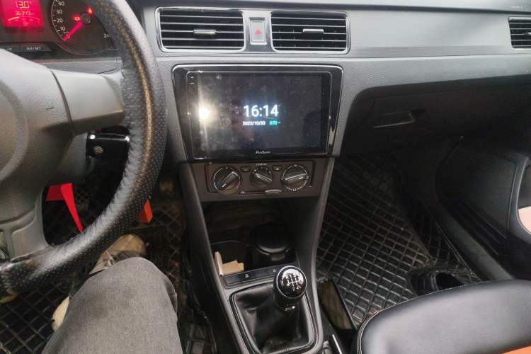 Used Volkswagen Santana 2019 1.5L Manual Fashion Edition China VI Standard Audio And AC Panel