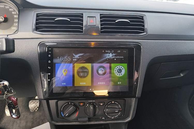 Used Volkswagen Santana 2019 1.5L Manual Fashion Edition China VI Standard Audio And AC Panel