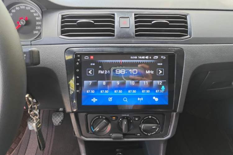 Used Volkswagen Santana 2019 1.5L Manual Fashion Edition China VI Standard Audio And AC Panel