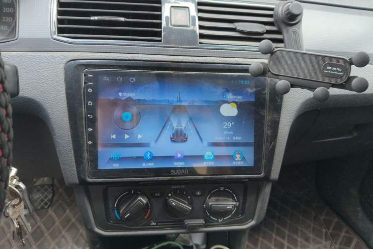 Used Volkswagen Santana 2019 1.5L Manual Fashion Edition China VI Standard Audio And AC Panel