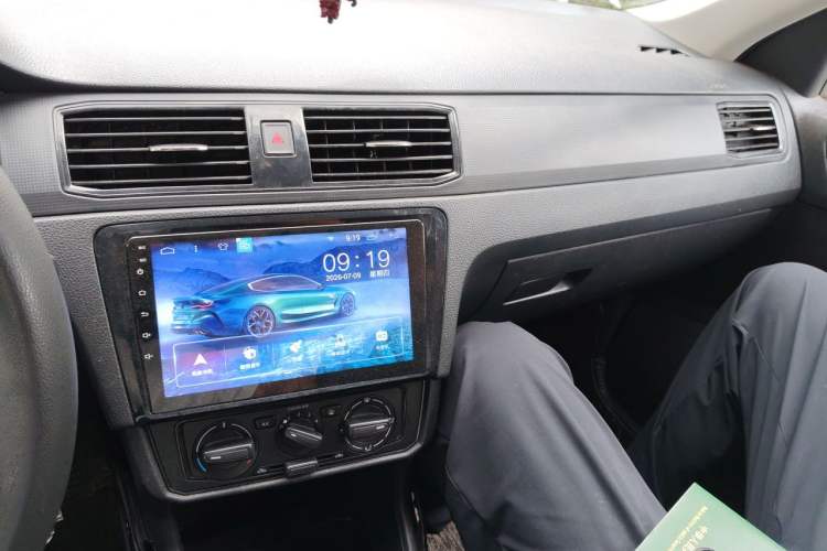 Used Volkswagen Santana 2019 1.5L Manual Fashion Edition China VI Standard Audio And AC Panel