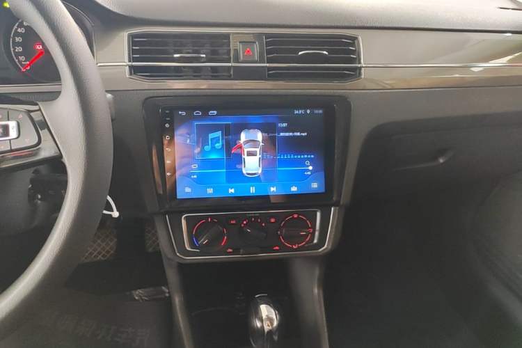 Used Volkswagen Santana 2019 1.5L Automatic Comfort Edition China VI Standard Audio And AC Panel