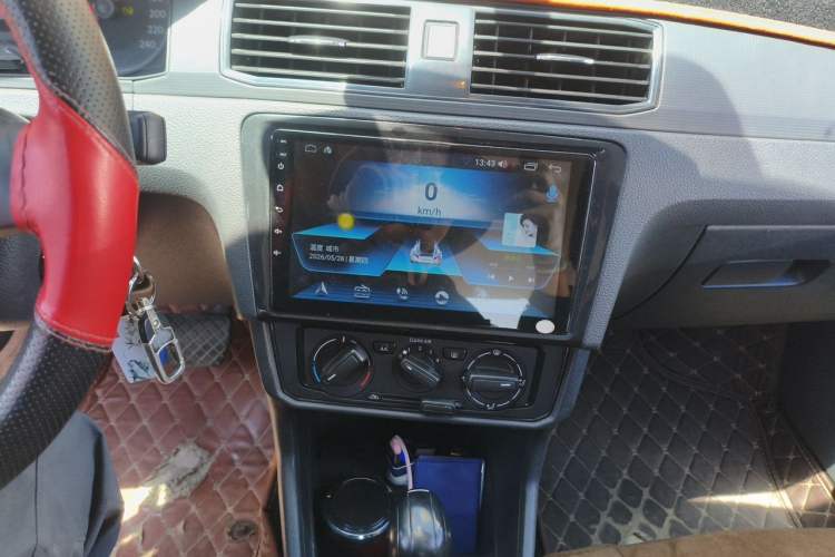 Used Volkswagen Santana 2019 1.5L Automatic Fashion Edition China VI Audio And AC Panel