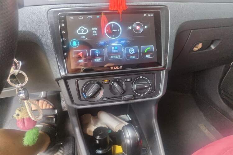 Used Volkswagen Santana 2019 1.5L Automatic Fashion Edition China VI Audio And AC Panel