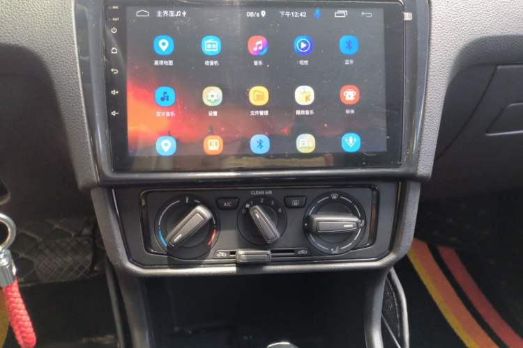 Used Volkswagen Santana 2019 1.5L Automatic Fashion Edition China VI Audio And AC Panel