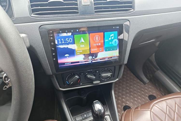 Used Volkswagen Santana 2019 1.5L Automatic Fashion Edition China VI Audio And AC Panel