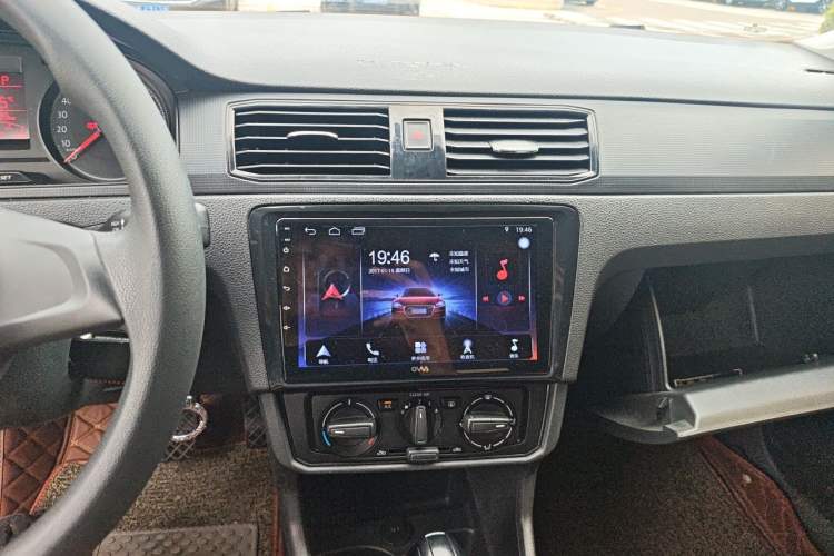 Used Volkswagen Santana 2019 1.5L Automatic Fashion Edition China VI Audio And AC Panel