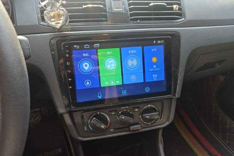 Used Volkswagen Santana 2019 1.5L Manual Fashion Edition China VI Standard Audio And AC Panel