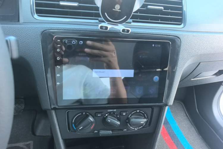 Used Volkswagen Santana 2019 1.5L Manual Fashion Edition China VI Standard Audio And AC Panel