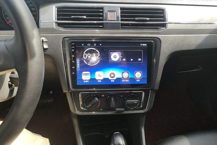 Used Volkswagen Santana 2019 Haona 1.5L Automatic Fashion Edition China VI Standard Audio And AC Panel