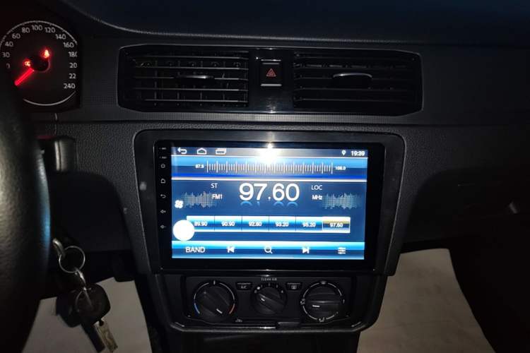 Used Volkswagen Santana 2019 1.5L Manual Fashion Edition China VI Standard Audio And AC Panel