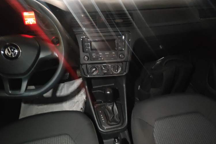 Used Volkswagen Santana 2019 1.5L Automatic Fashion Edition China VI Audio And AC Panel