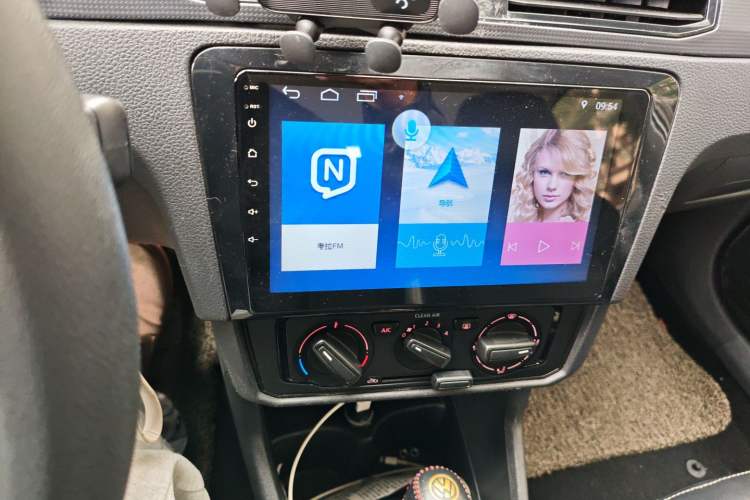Used Volkswagen Santana 2019 1.5L Automatic Fashion Edition China VI Audio And AC Panel