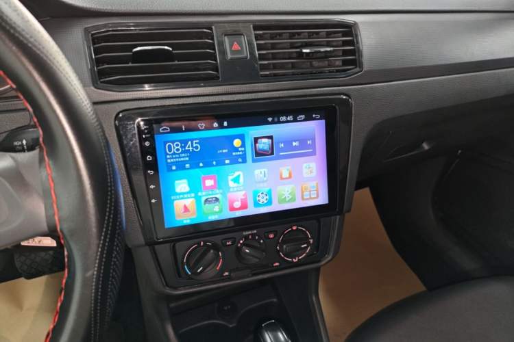 Used Volkswagen Santana 2019 1.5L Automatic Fashion Edition China VI Audio And AC Panel