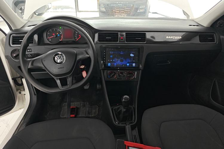 Used Volkswagen Santana 2019 1.5L Manual Fashion Edition China VI Standard Center Console