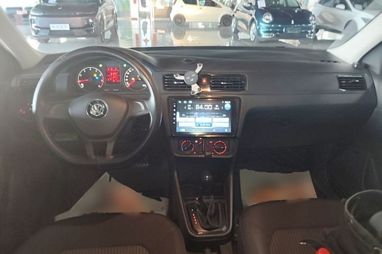 Used Volkswagen Santana 2019 1.5L Automatic Fashion Edition China VI Center Console