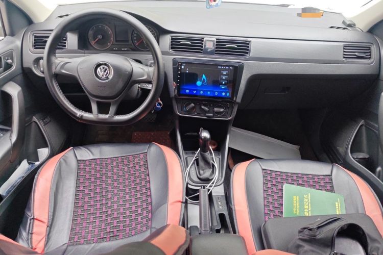 Used Volkswagen Santana 2019 1.5L Automatic Fashion Edition China VI Center Console