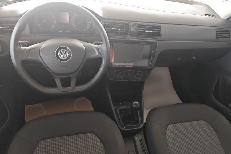 Used Volkswagen Santana 2019 1.5L Manual Fashion Edition China VI Standard Center Console