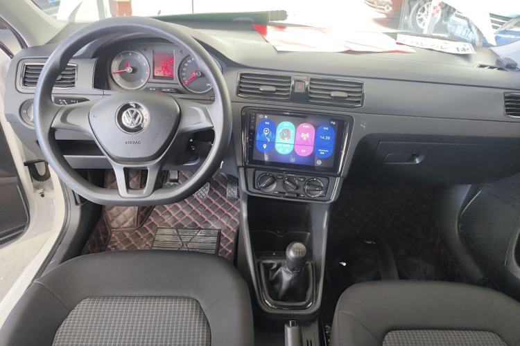 Used Volkswagen Santana 2019 1.5L Manual Fashion Edition China VI Standard Center Console
