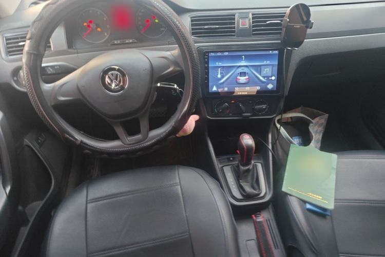 Used Volkswagen Santana 2019 1.5L Automatic Fashion Edition China VI Center Console