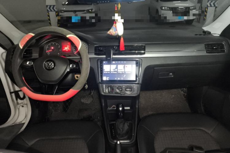 Used Volkswagen Santana 2019 1.5L Automatic Comfort Edition China VI Standard Center Console