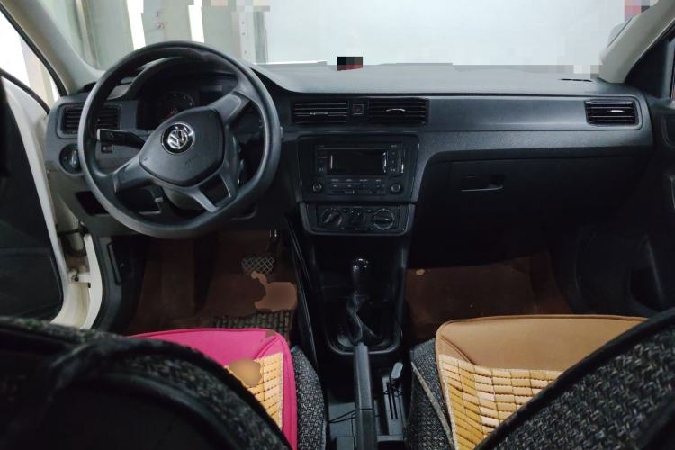 Used Volkswagen Santana 2019 1.5L Automatic Fashion Edition China VI Center Console