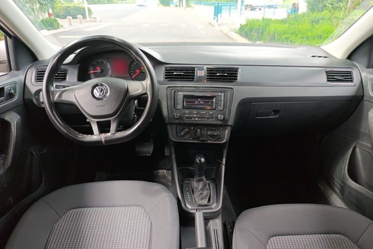Used Volkswagen Santana 2019 1.5L Automatic Fashion Edition China VI Center Console