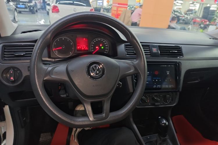 Used Volkswagen Santana 2019 1.5L Automatic Fashion Edition China VI Center Console