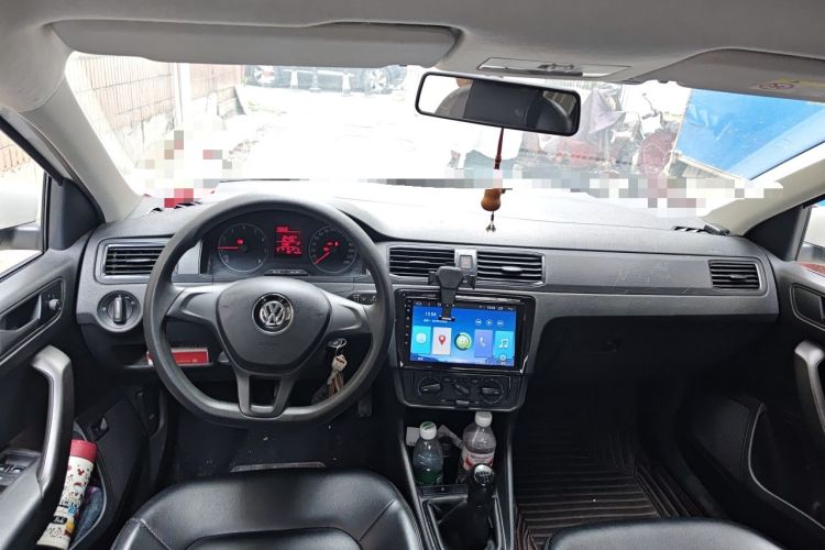 Used Volkswagen Santana 2019 1.5L Manual Fashion Edition China VI Standard Center Console