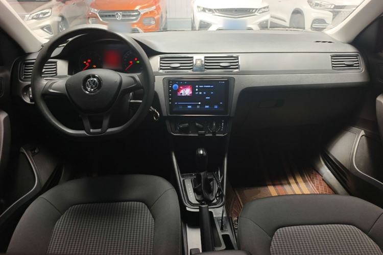 Used Volkswagen Santana 2019 1.5L Automatic Fashion Edition China VI Center Console