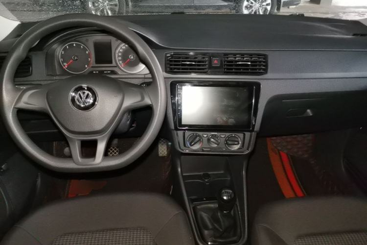 Used Volkswagen Santana 2019 1.5L Manual Fashion Edition China VI Standard Center Console
