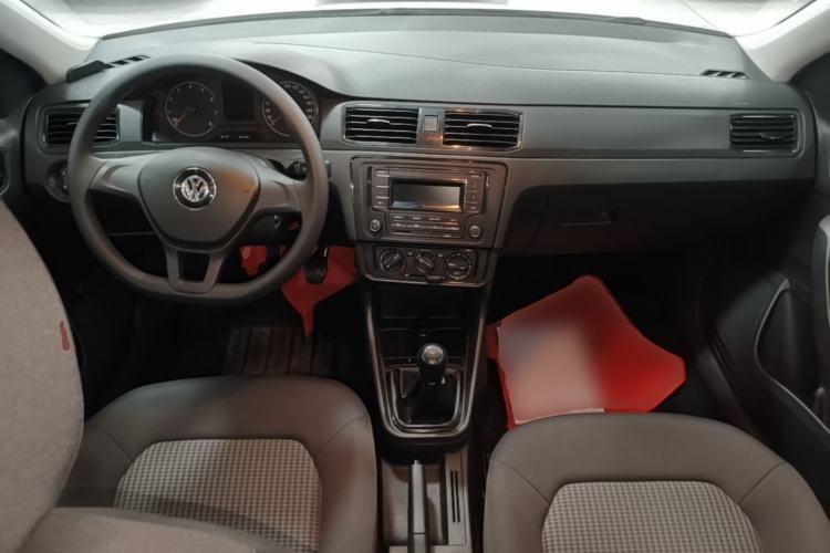 Used Volkswagen Santana 2019 1.5L Manual Fashion Edition China VI Standard Center Console