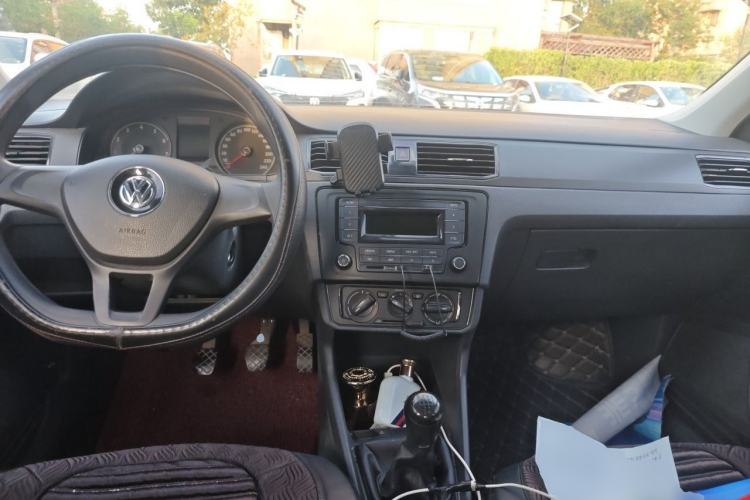 Used Volkswagen Santana 2019 1.5L Manual Fashion Edition China VI Standard Center Console