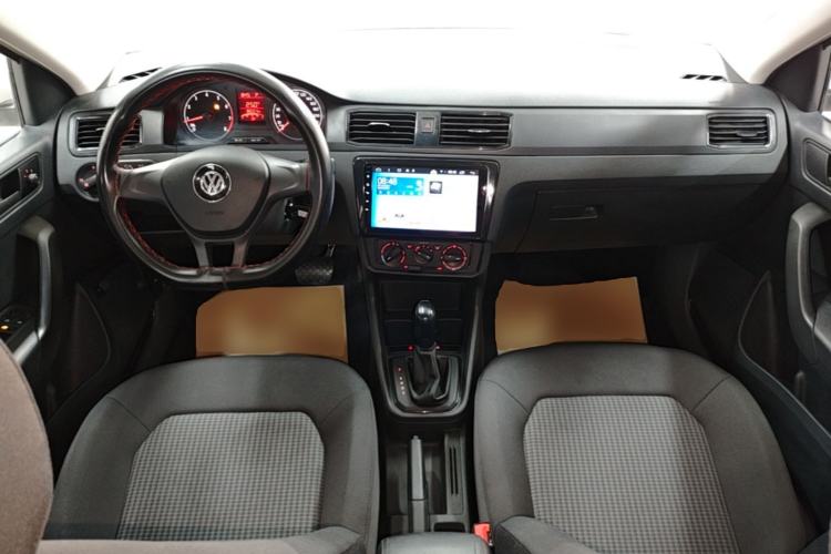 Used Volkswagen Santana 2019 1.5L Automatic Fashion Edition China VI Center Console