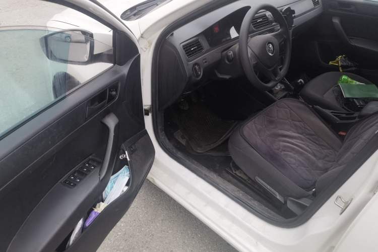 Used Volkswagen Santana 2019 1.5L Manual Fashion Edition China VI Standard Driver Seat