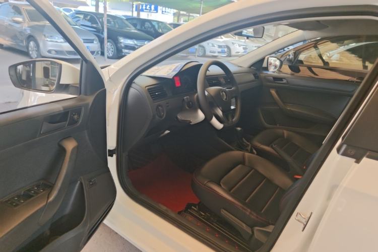Used Volkswagen Santana 2019 1.5L Automatic Fashion Edition China VI Driver Seat