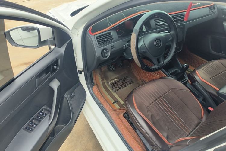 Used Volkswagen Santana 2019 1.5L Manual Fashion Edition China VI Standard Driver Seat