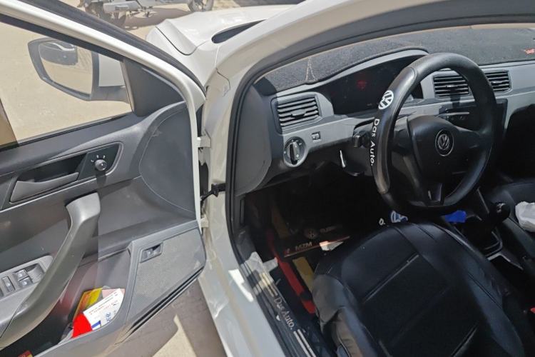 Used Volkswagen Santana 2019 1.5L Manual Fashion Edition China VI Standard Driver Seat