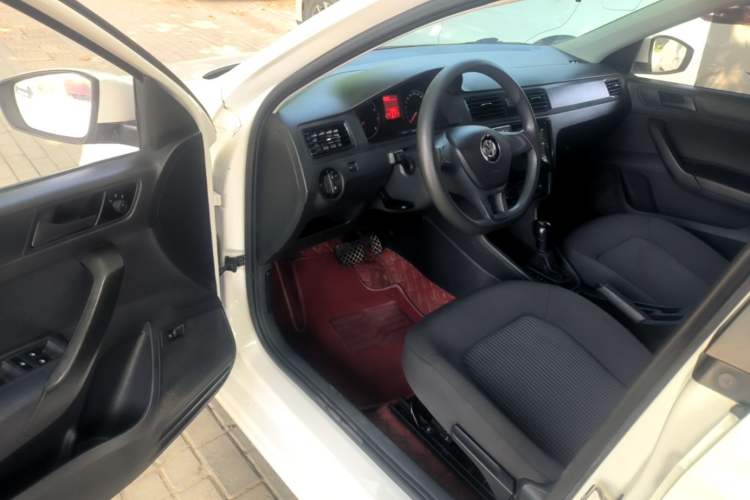 Used Volkswagen Santana 2019 1.5L Automatic Fashion Edition China VI Driver Seat