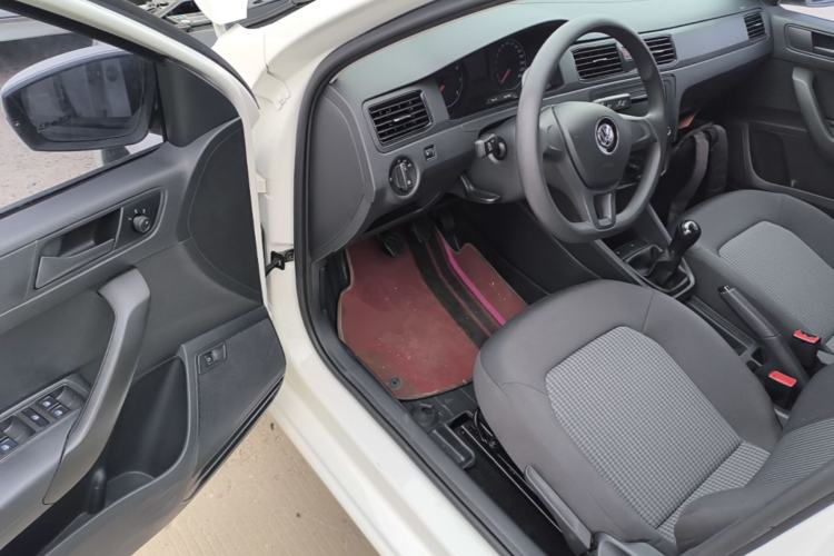 Used Volkswagen Santana 2019 1.5L Manual Fashion Edition China VI Standard Driver Seat