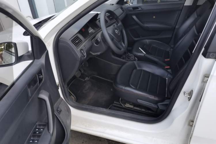 Used Volkswagen Santana 2019 1.5L Automatic Fashion Edition China VI Driver Seat