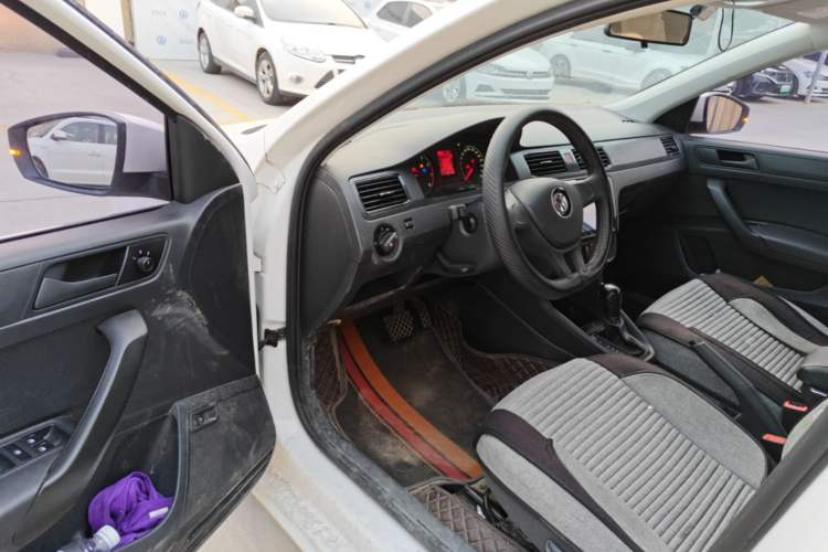 Used Volkswagen Santana 2019 1.5L Automatic Fashion Edition China VI Driver Seat