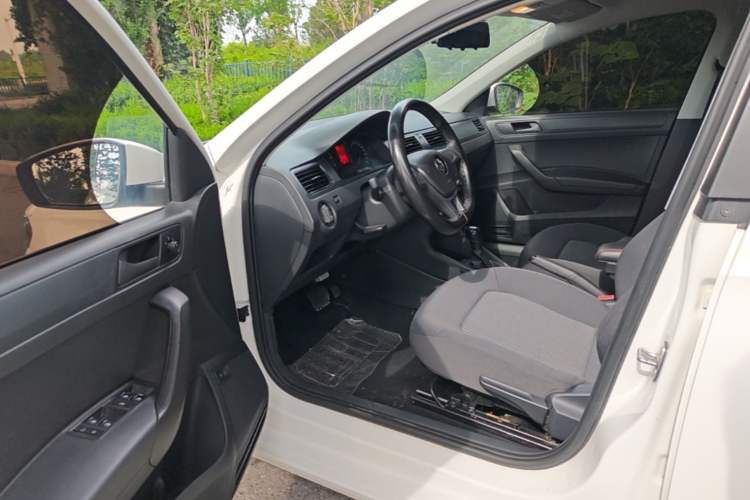 Used Volkswagen Santana 2019 1.5L Automatic Fashion Edition China VI Driver Seat