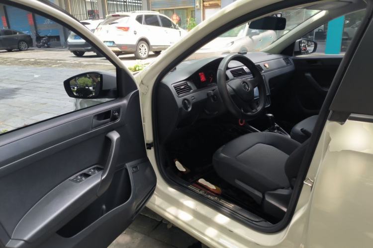 Used Volkswagen Santana 2019 1.5L Automatic Fashion Edition China VI Driver Seat