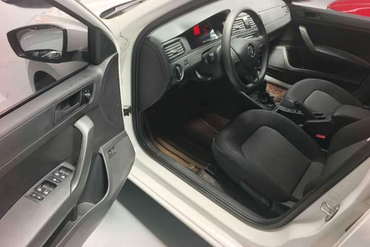 Used Volkswagen Santana 2019 1.5L Automatic Fashion Edition China VI Driver Seat