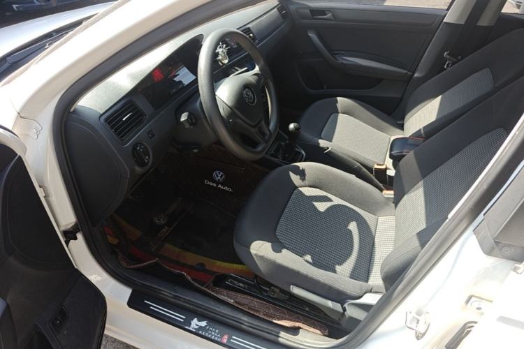 Used Volkswagen Santana 2019 1.5L Manual Fashion Edition China VI Standard Driver Seat